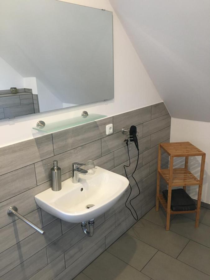 Gäste und Messezimmer Adelheidsdorf Exterior foto