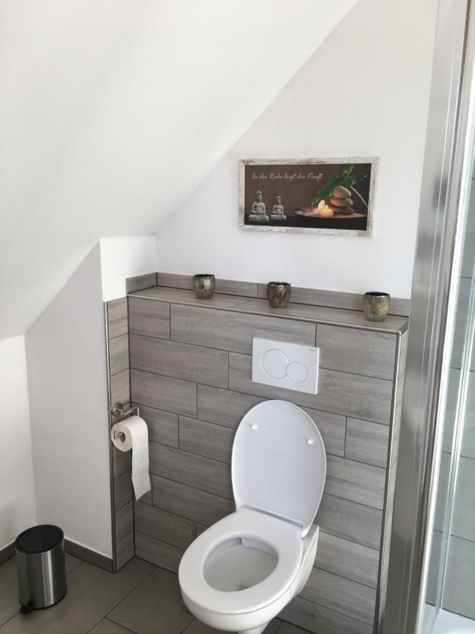 Gäste und Messezimmer Adelheidsdorf Exterior foto