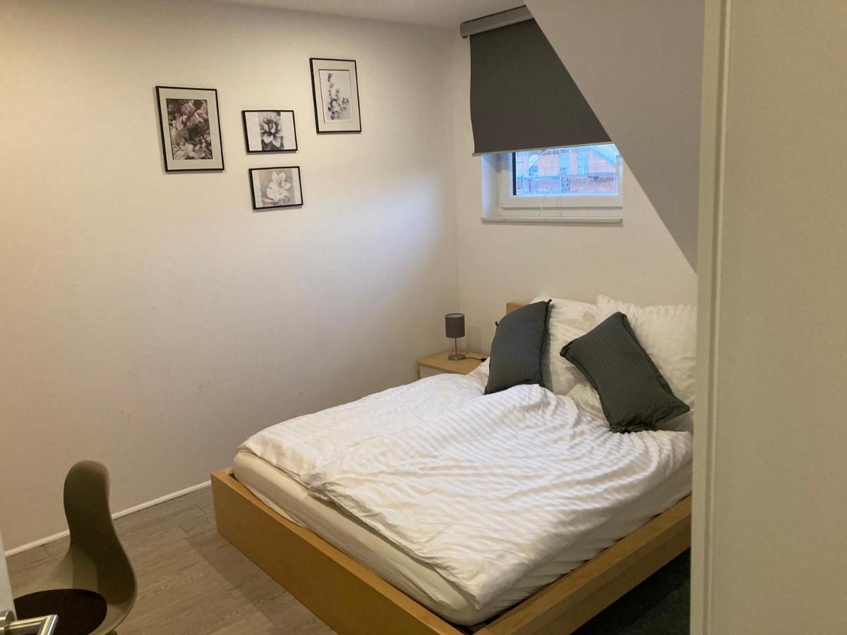 Gäste und Messezimmer Adelheidsdorf Exterior foto